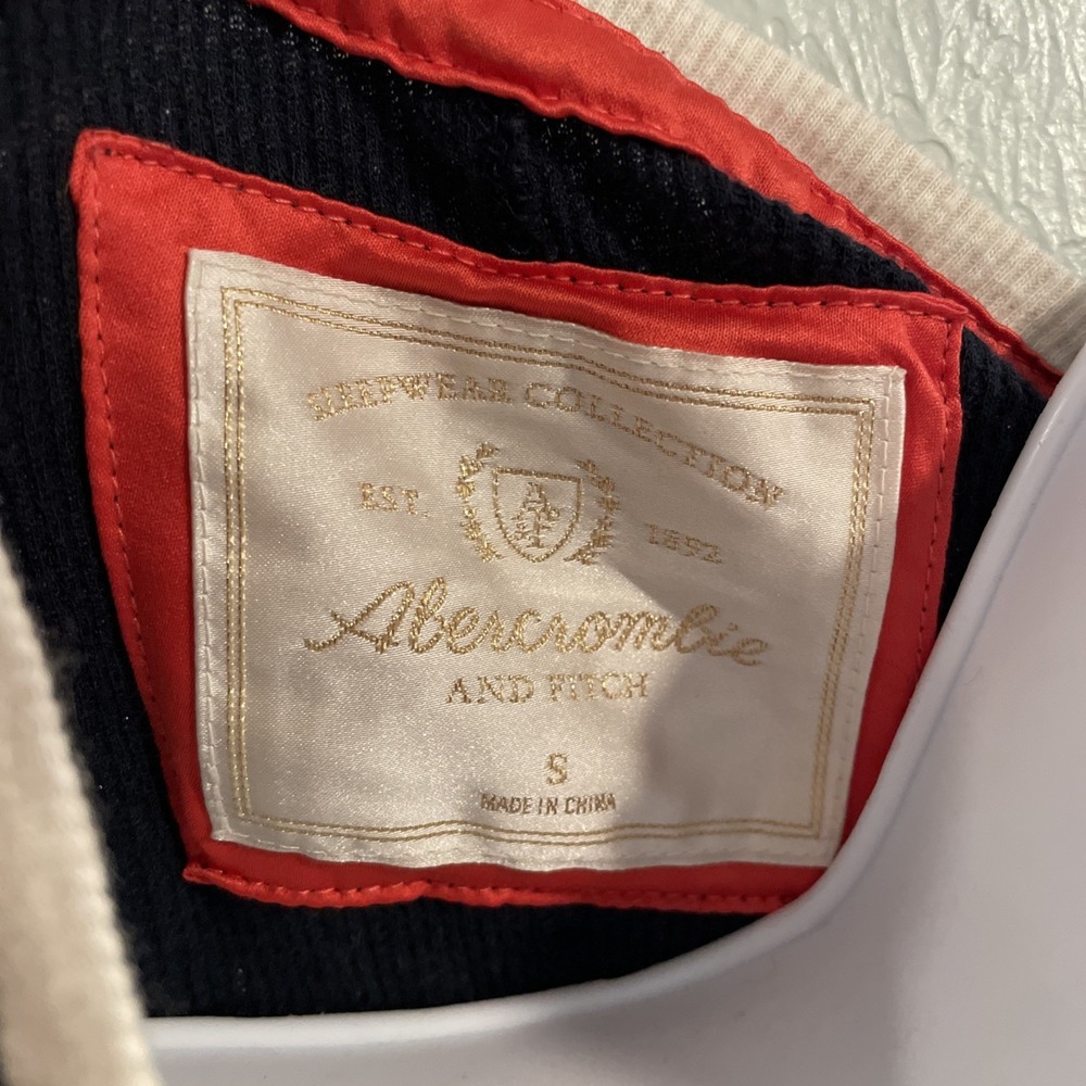 Abercrombie Fitch A&F Navy Henley Ribbed Tank Top Star Print Contrast Snaps‎ S - Picture 3 of 5